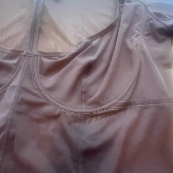 NWT SKIMS Ultra Fine Mesh Catsuit One Piece Jumpsuit Brown Size 4X Underwire - Picture 10 of 12